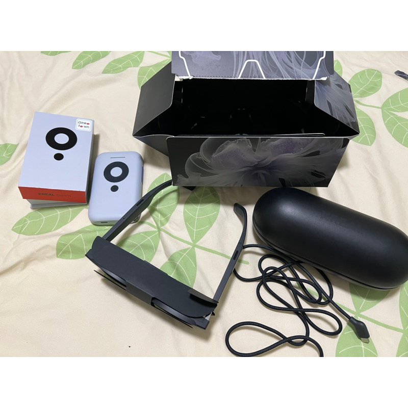 แว่นตา AR Xreal air 2 และ  Xreal Beam มือสองสภาพดีมาก