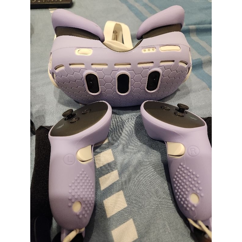 meta quest 3 มือสองสภาพกิ๊ก เคสม่วงพร้อมกระเป๋าสะพาย