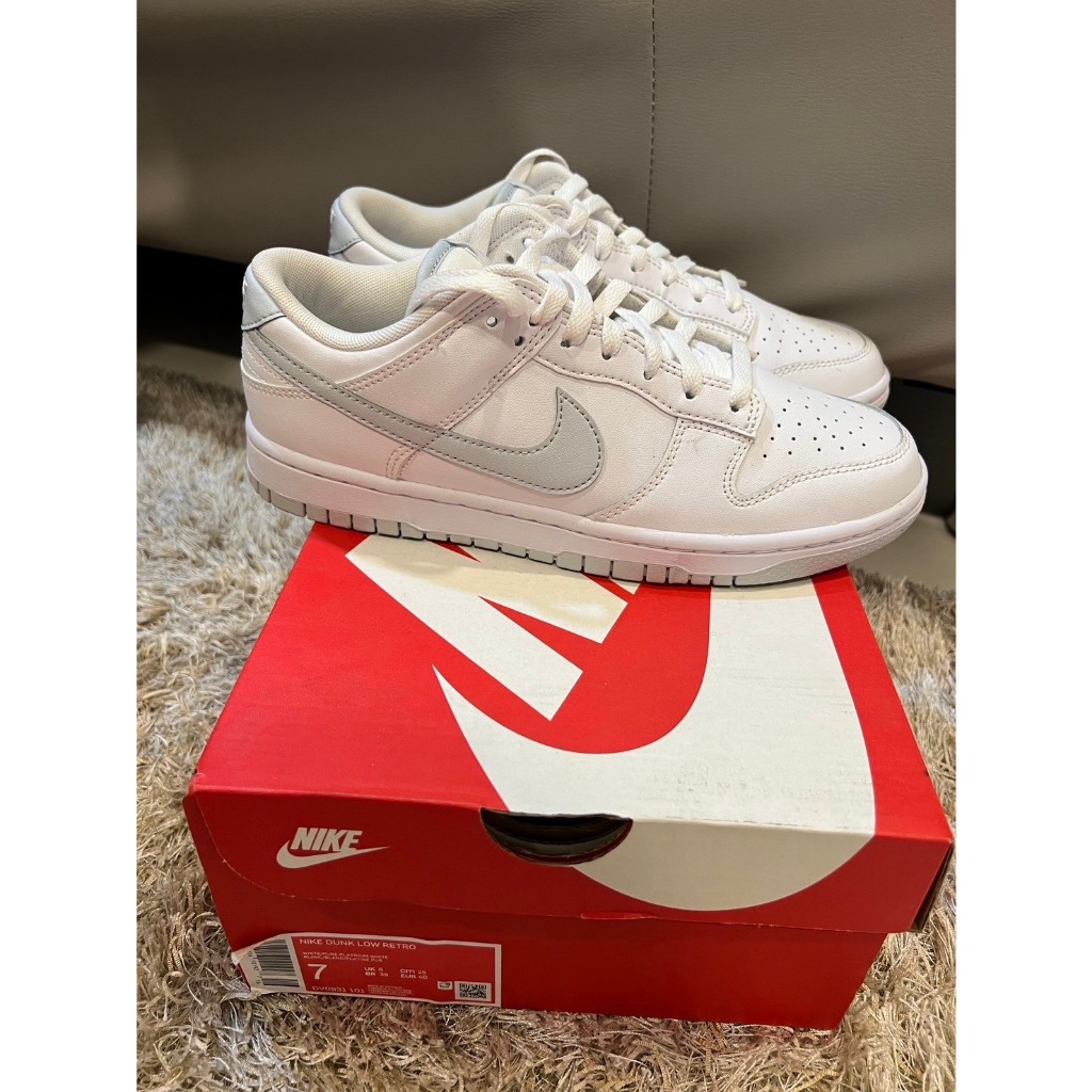 [ปล่อยต่อ] Nike Dunk Low Retro - White / Pure Platinum White 7US