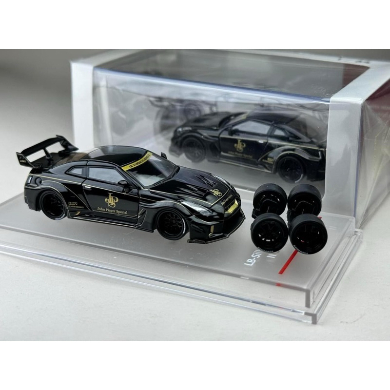 LB-Silhouette Works GT Nissan 35GT-RR Scale 1:64 ยี่ห้อ CM model