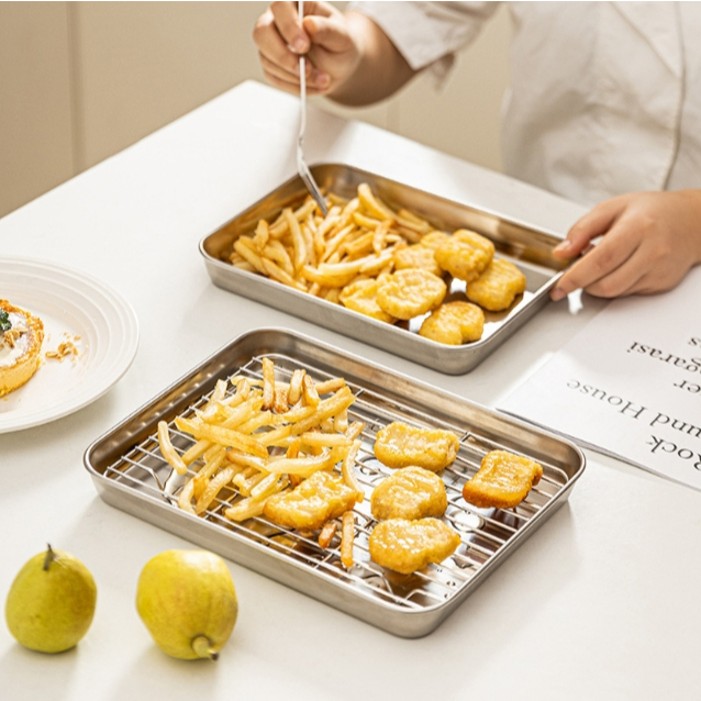 ถาดสแตนเลสพร้อมตะแกรง กรองน้ำมันของ ทอดมันฝรั่งทอด ถาดอาหาร พักขนม อบขนม รองน้ำมัน หนาแข็งแรง เหมาะสำหรับวางของทอด - รูปที่ 2