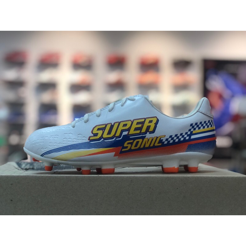 รองเท้าฟุตบอล Pan super sonic comic