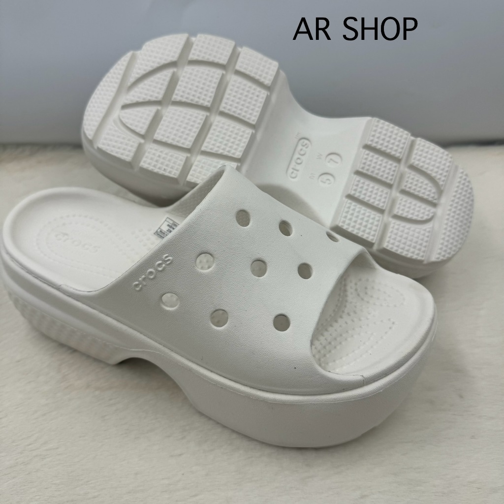 รองเท้า Crocs ส้นสูงแบบสวมสำหรับผู้หญิงสินค้าเข้าใหม่สวยทุกสีเลยค่ะ น้ำหนักเบานิ่มใส่สบายใส่สะดวกทั้งใส่และถอด ค่ะ