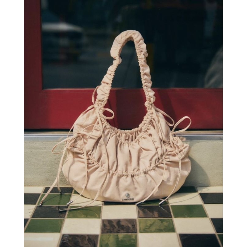กระเป๋า aristotle tutu bag สี ginger