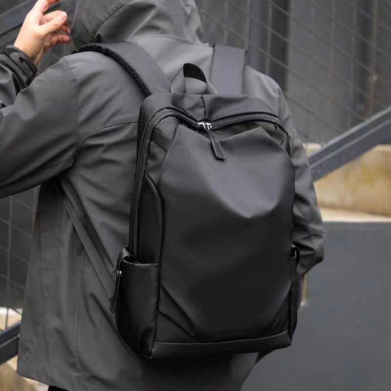 กระเป๋าเป้ผู้ชาย แฟชั่น Backpack รุ่น G022 กระเป๋าเป้