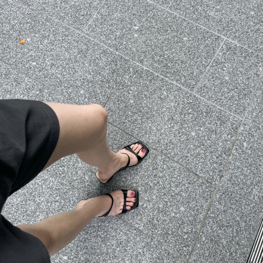 (รุ่น A8) - Wila shoes l🔥SHOPEE VDO ลด100฿🔥 รองเท้าส้นสูง3นิ้ว สายคาดเท้า2เส้นทรงเว้า ทรงสวยมาก กดสั่งได้เลยค่า