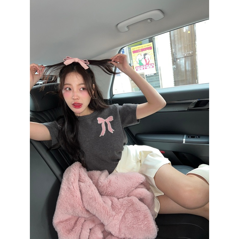 Puri & Me Bella Bow Knitted Top 🎀  เสื้อไหมพรมแขนสั้น เนื้อไหมนุ่ม นิ่ม ไหมพรมPremium ทอลายโบว์