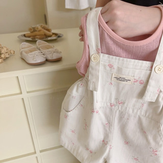 พร้อมส่ง📍AMA-012 เอี้ยมขาสั้น สีขาว พร้อมเสื้อสีชมพูสดใส