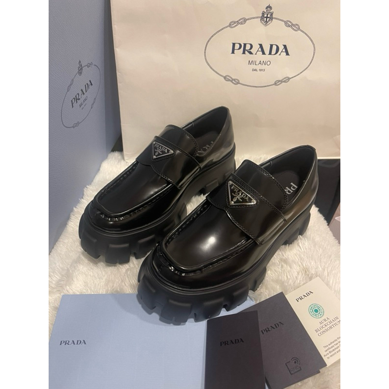 Prada shoes second hand