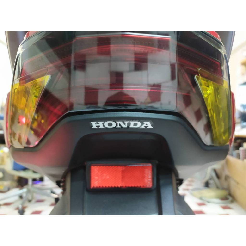 PCX 160 ฟิล์มแต่งไฟเลี้ยวหน้า+หลัง PCX 160 2021-2023 ฟิล์ฺมกันรอยเกรดพรีเมี่ยม ป้องกันรอยขีดข่วน