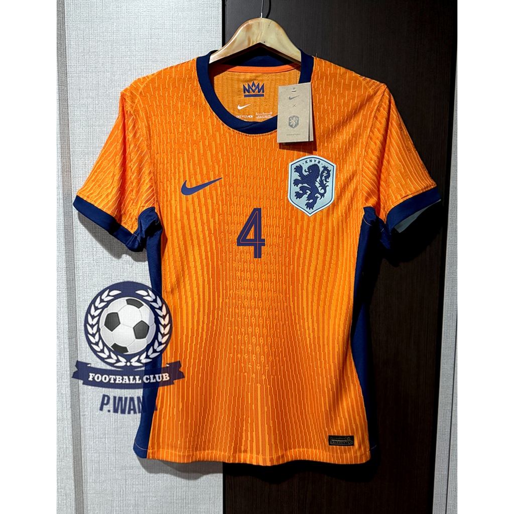 New !!! เสื้อฟุตบอลทีมชาติ เนเธอแลนด์ Home เหย้า ยูโร 2024 [ PLAYER ] เกรดนักเตะ สีส้ม พร้อมชื่อเบอร์นักเตะในทีมครบทุกคน
