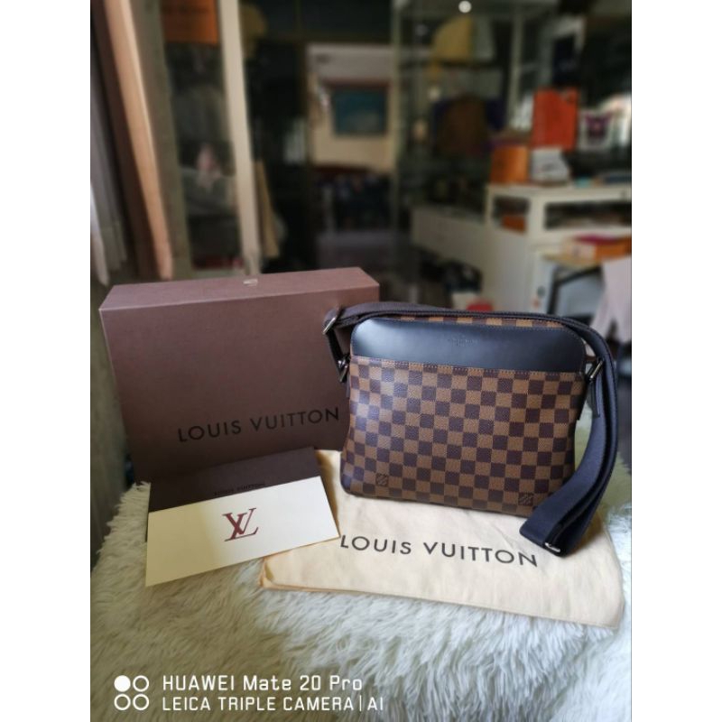 Sold‼️LV Jake Messenger PM DC15 สภาพสวย ใหม่มากๆ มือสอง ของแท้‼️