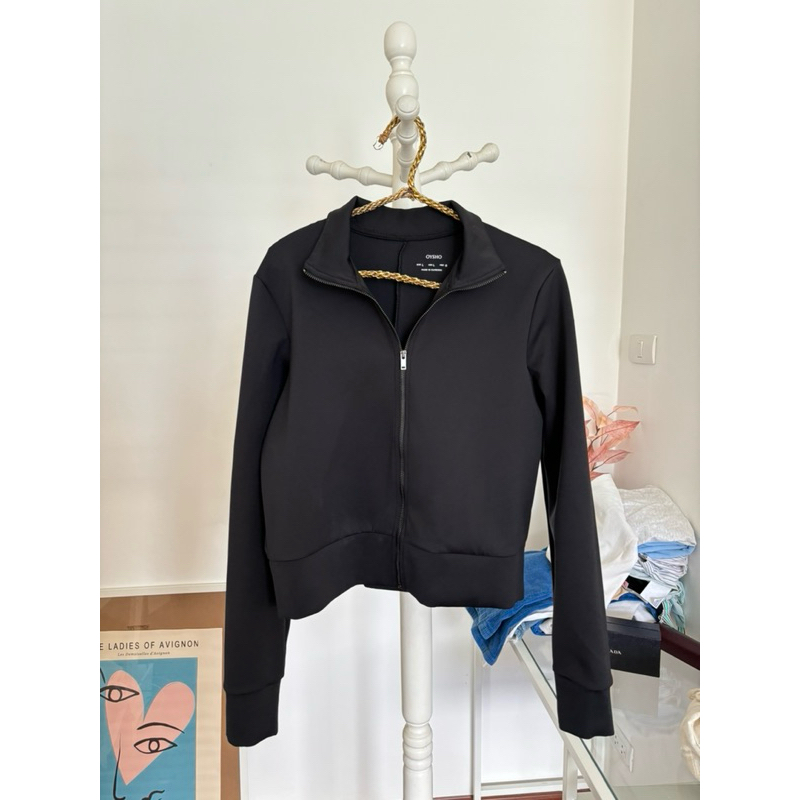 เสื้อแจ็คเก็ต Oysho สีดำ ผ้าดีมาก