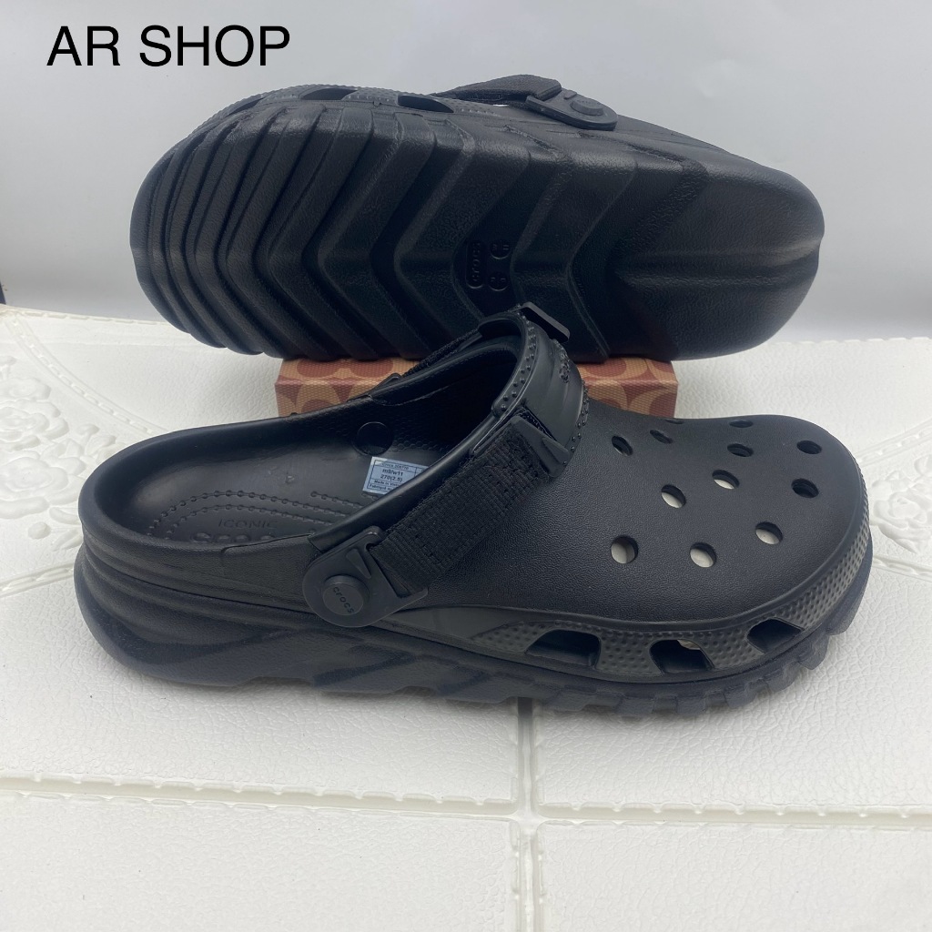 รองเท้าแบบสวม Crocs สำหรับผู้ชายรุน duet max ll มาใหม่งานสวยมาก