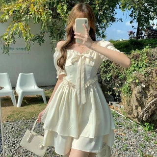 เสื้อผ้าผู้หญิง เดรสสีขาว กระโปรงทรงสลิม ทรงสวย