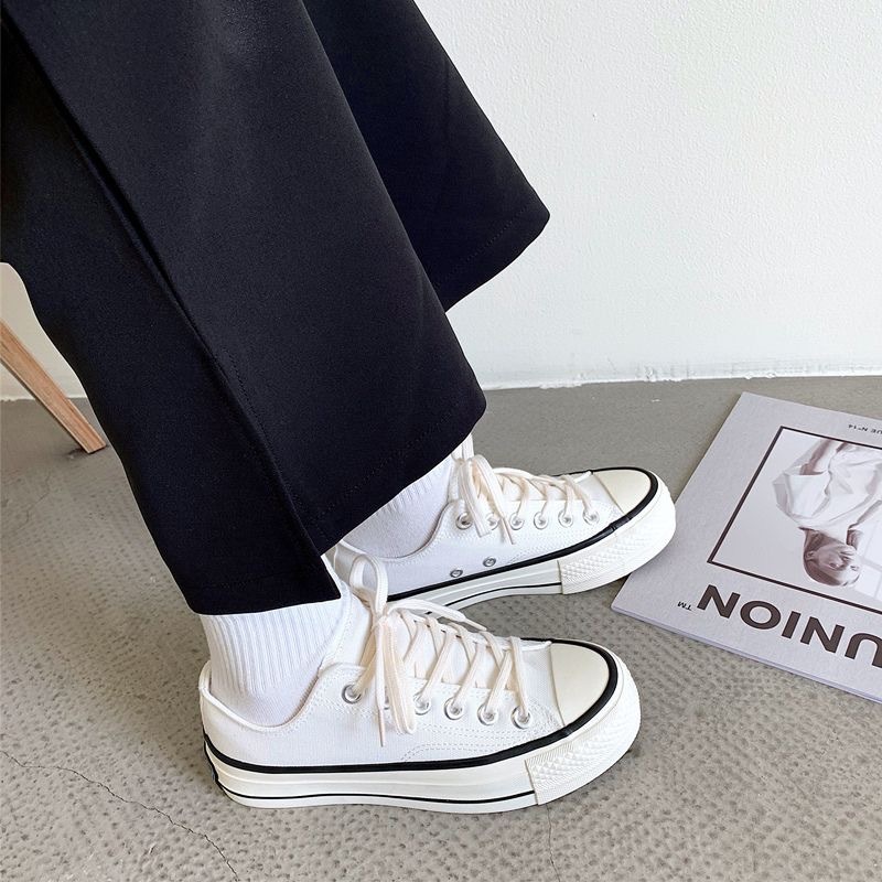 รองเท้าผ้าใบลำลองสีขาว ระบายอากาศได้ สะดวกสบาย ทนต่อการสึกหรอ - รูปที่ 2