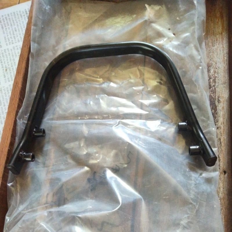 เหล็กกันตกอะไหล่ทดแทนVR150