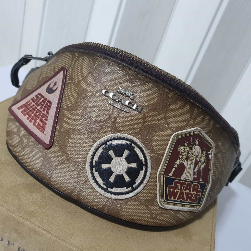 COACH 88013 STAR WARS X COACH BELT BAG IN SIGNATURE CANVAS WITH PATCHES KHAKI MULTI