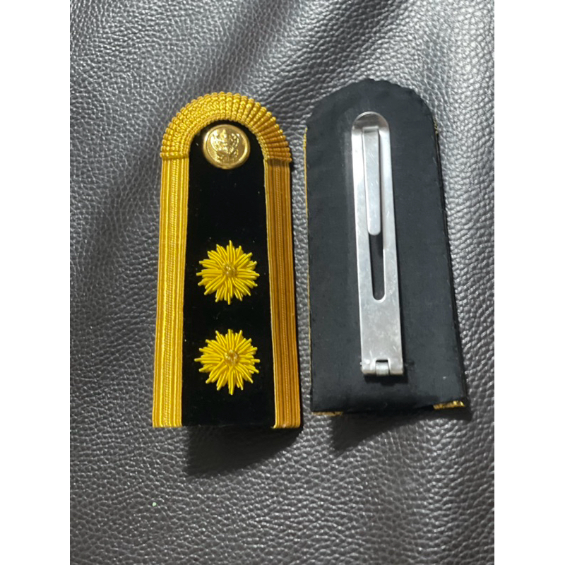 บ่าพนักงานราชการดอกพิกุล2ดอก