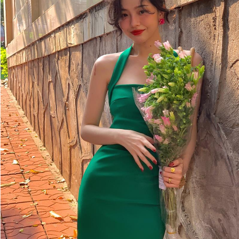 สินค้าเข้าใหม่ เดรสรัดรูป ดีเทลช่วงโชว์หลังปังๆ เกาหลียาว ใส่ทางการได้ ใส่เที่ยวก็เริ่ดพร้อมส่ง