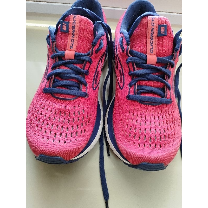 รองเท้า Brooks Glycerin 19 Size 37.5 /23.5 cm. มือ2 สภาพดี