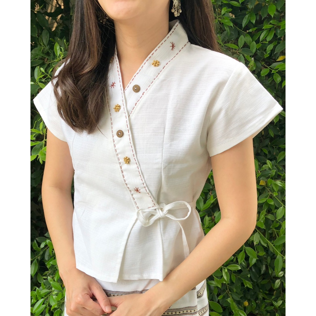 เสื้อผ้าฝ้าย เสื้อพื้นเมือง ป้ายปักไหม