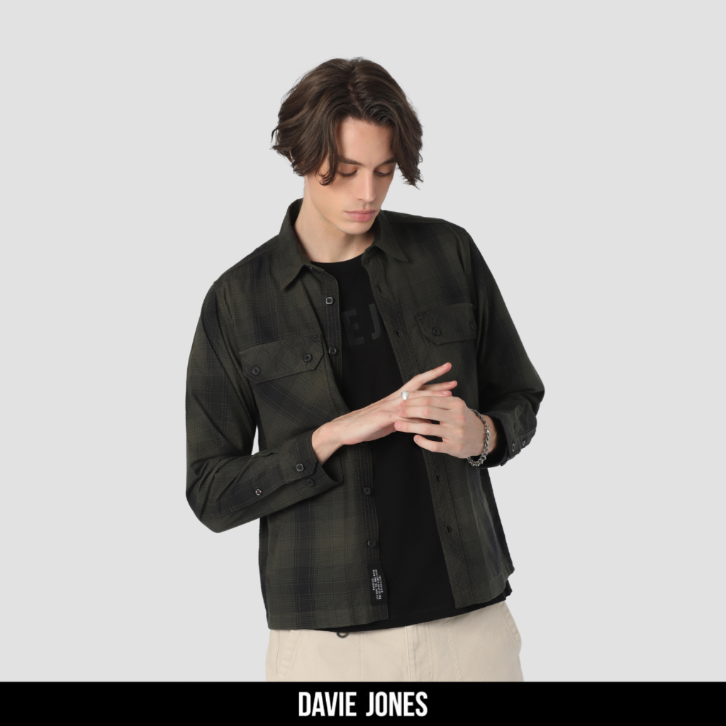 DAVIE JONES เสื้อเชิ้ต แขนยาว Regular Fit Long Sleeve Shirt SH0113 สีเขียว