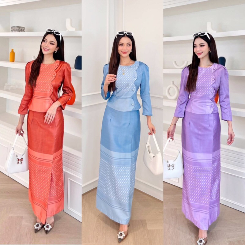 พร้อมส่งS-4XL ป้าย Love lady มี3สี เซ็ท2ชิ้นลายไทย เสื้อคอกลม แขนยาว แต่งกนะดุม+ผ้าถุงทรงป้ายหน้าผ่าหลัง สวยมาก