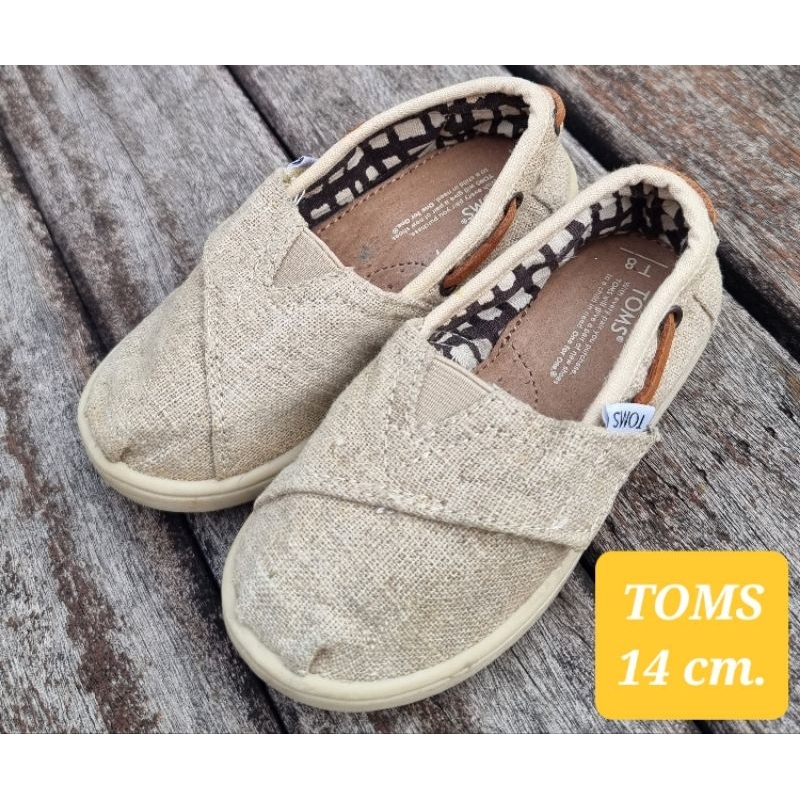 Used TOMS รองเท้าเด็กมือสอง 14 cm.