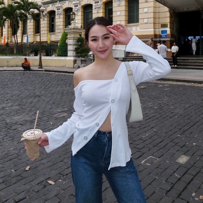 Jules Top | เสื้อไหมพรม ผ้า golden rib หนา นุ่ม ยืนหยุ่น ไม่คัน กระดุมติดได้ทุกเม็ด - herr.his