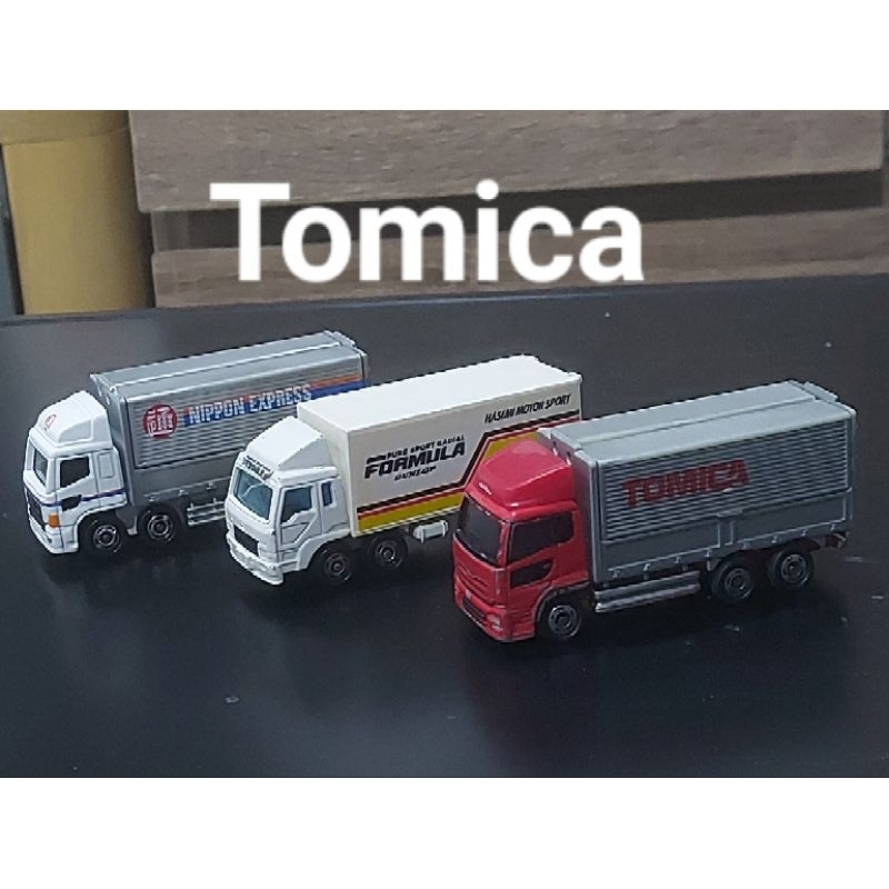 รถบรรทุกเหล็ก Tomica มือ 2