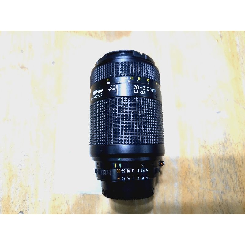 Nikon AF 70-210mm f/4-5.6D ซูมชัก