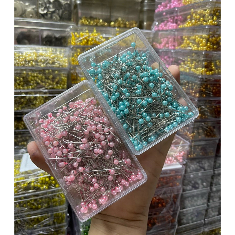 เข็มหมุด เกรดเอ เข็มหมุดหัวมุกเงา แบบกล่องใส พร้อมส่ง