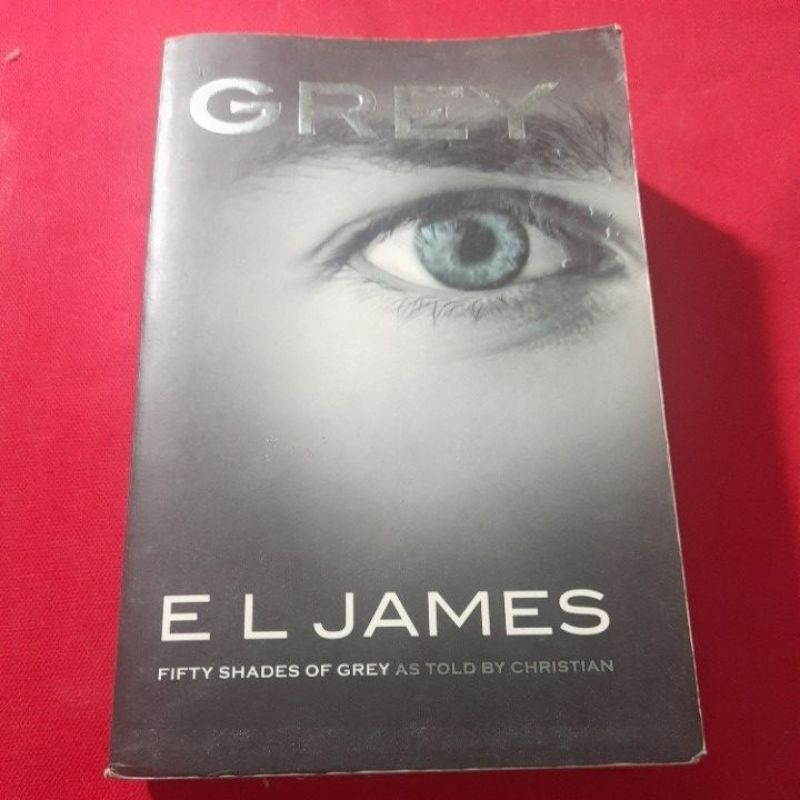 #Fifty Shades of Grey (ฉบับภาษาอังกฤษ) หนังสือมือสอง สภาพมีจุดเหลืองตามรอบหนังสือ