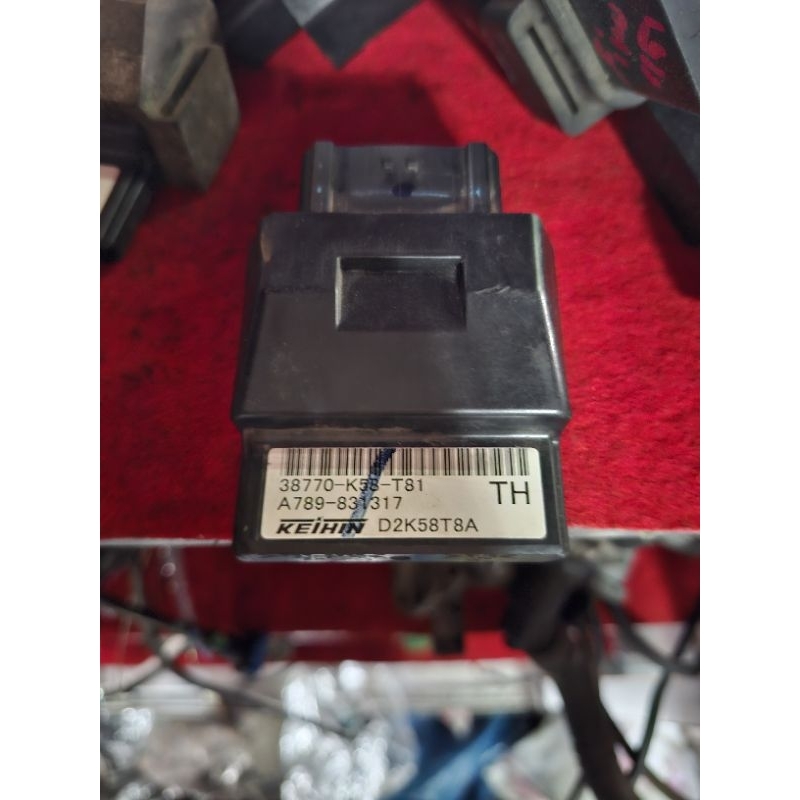 กล่องไฟเวฟ110iK58-T81