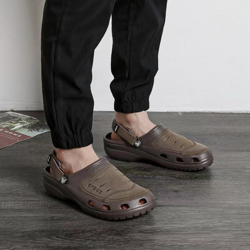 ส่งจากกรุงเทพ Crocs Clog  รองเท้าแตะ แบบลำลอง มาใหม่สุดฮิต รองเท้าหัวโต รองเท้าลำลอง เบา ใส่สบาย