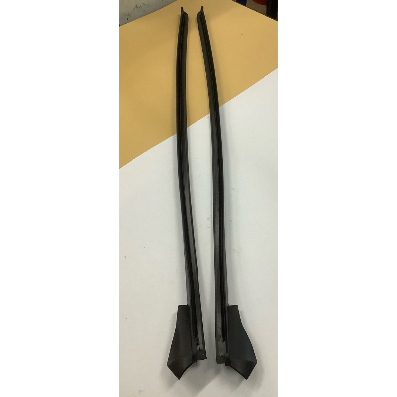 💥แท้ห้าง💥คิ้วเส้นตั้ง TFR 1991-2000 ISUZU