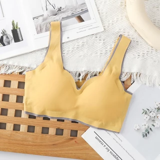เสื้อชั้นในสตรี บรายกทรงเสริมฟองน้ำ B-123 สีสันสวยงามเนื้อผ้านุ่มสวมใส่สบาย บราชิ้นเดียวไม่มีตะขอ