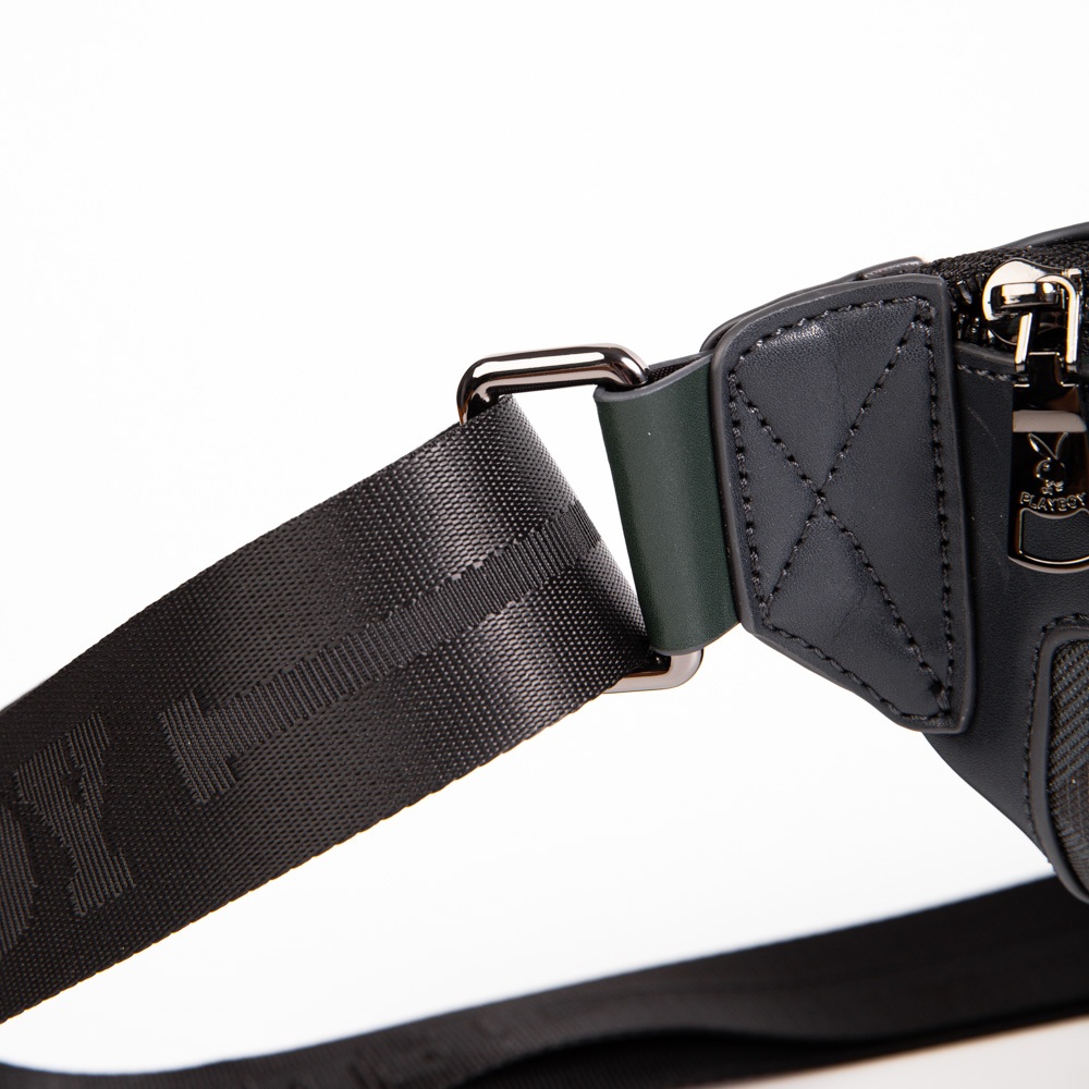 Playboy:Journey Men's Bag กระเป๋าคาดอกคาดเอวผู้ชาย รุ่น ST-B242PBM271-BL ดีไซน์สกรีนโลโก้อักษรสามเหลี่ยม สีกรม