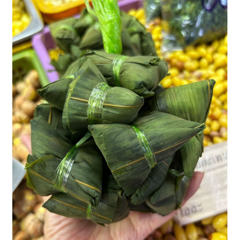 ขนมกีจ่างเจ้าอร่อยจากเยาวราชไม่ขมของทำสดใหม่พร้อมส่งทุกวัน