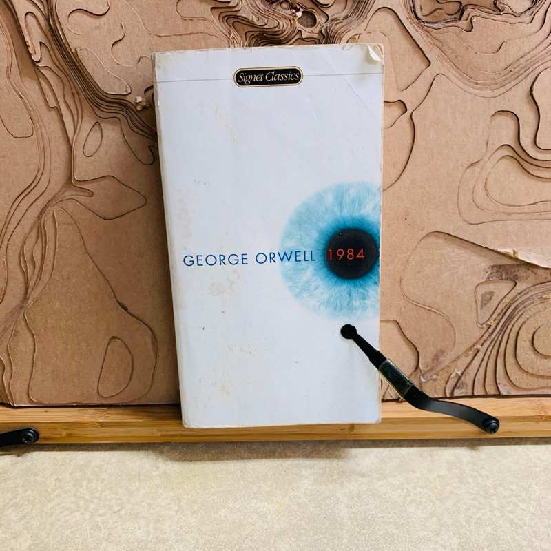 ฌ951 GEORGE ORWELL 1984