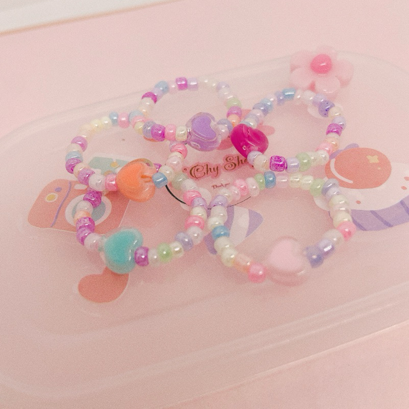 แหวนลูกปัด (#R.4) พร้อมจี้หัวใจ 2 บาท