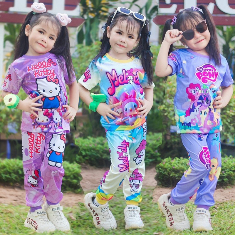 ชุดเซ็ทเด็ก เสื้อแขนสั้น+กางเกงขายาว ชุดเด็ก ลายการ์ตูน ผ้าไมโครไฟเบอร์ ปลายขาจั๊ม