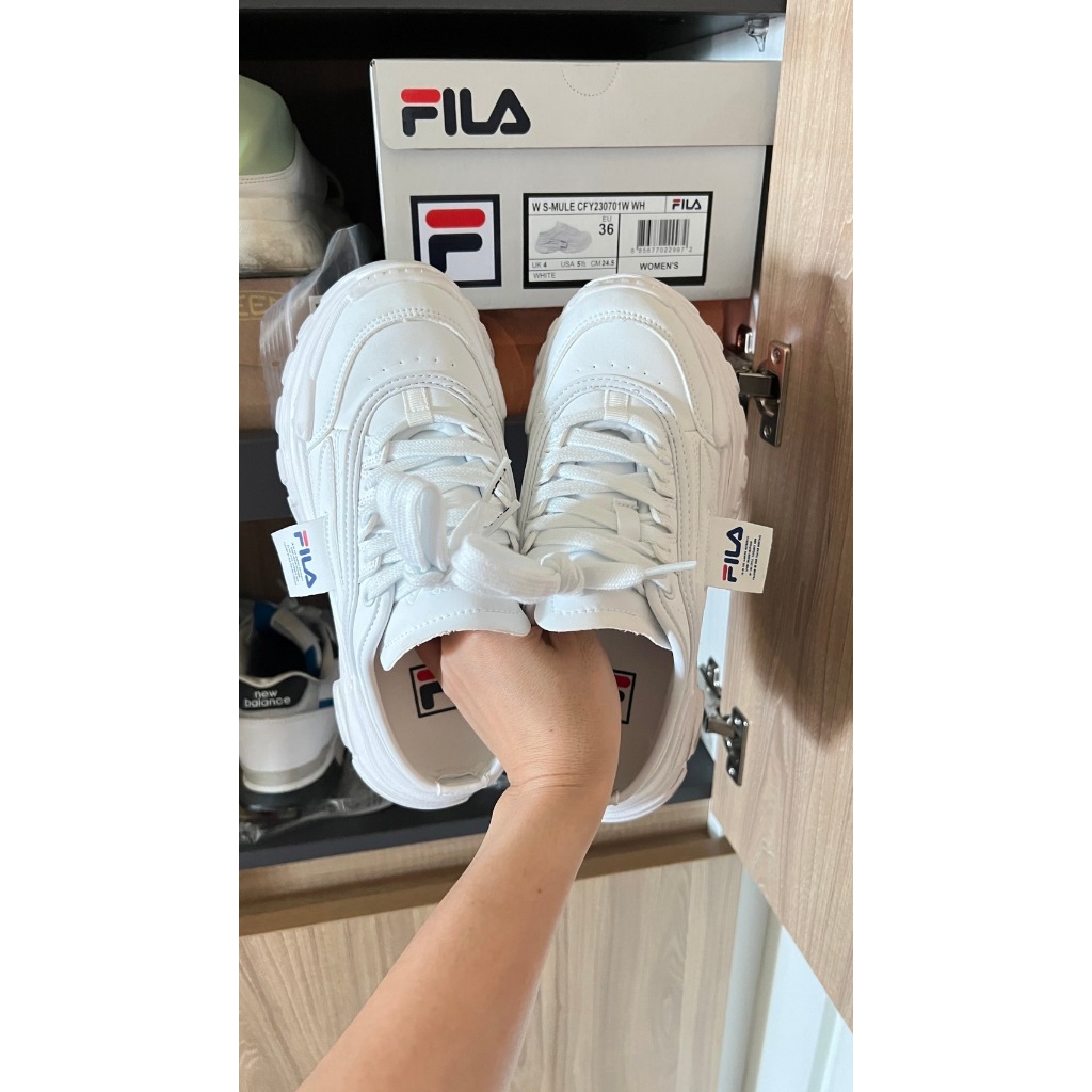 รองเท้าผ้าใบเปิดส้น ฟีล่า สีขาว Filla ของแท้100% มือ2ของแม่ค้าเอง สภาพ 98%ยาว24.5ซม.