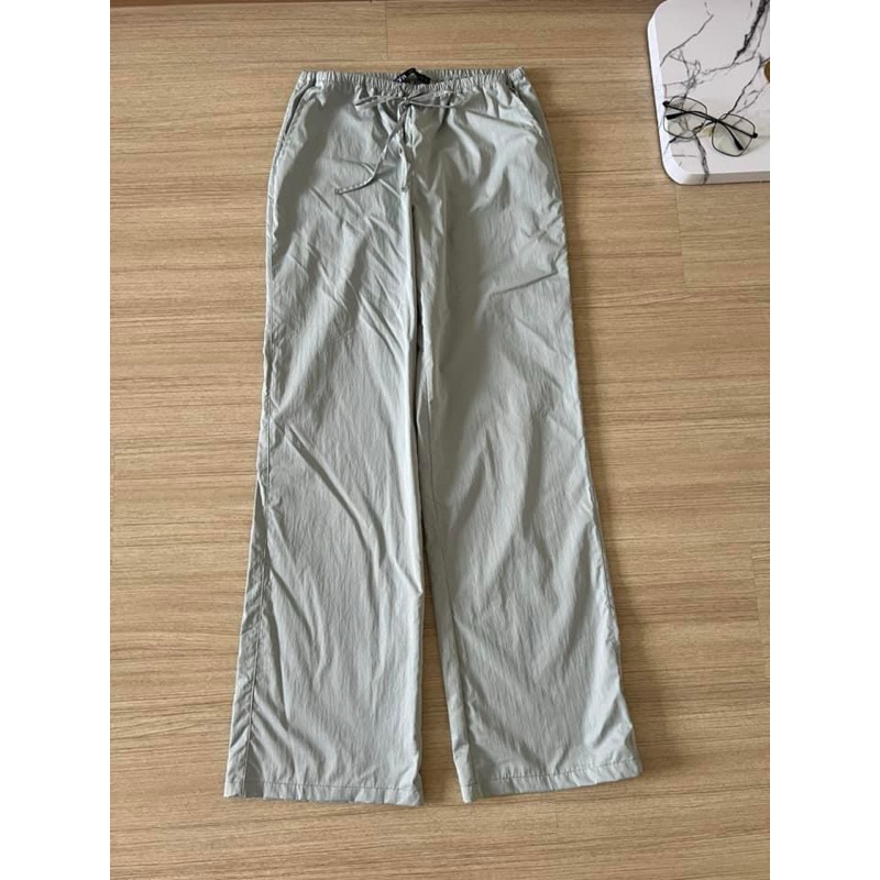 ZARA กางเกงขายาว ผ้าร่ม