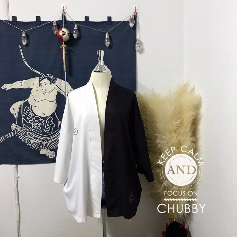 เสื้อคลุมกิโมโนยูกาตะเท่ๆ เลยสีทูโทน ขาวดำ หยิน-หยาง ลายมังกร ฟรีไซต์ S-M-L ใส่ได้