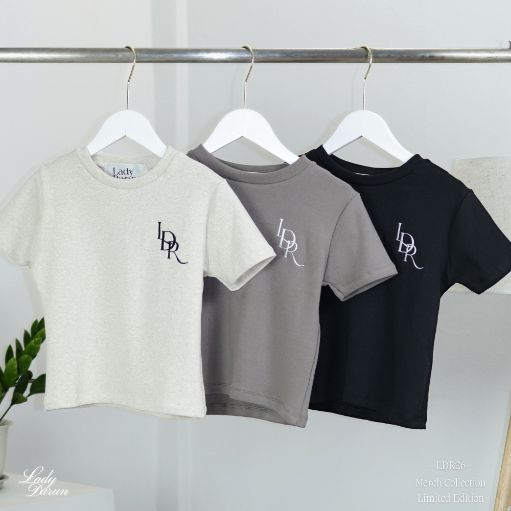 LadyDarun | Baby tee - Basic crop - ลายปัก "LDR" ผ้ายูนิ ผ้าดี นุ่ม ใส่สบาย [LDR26]