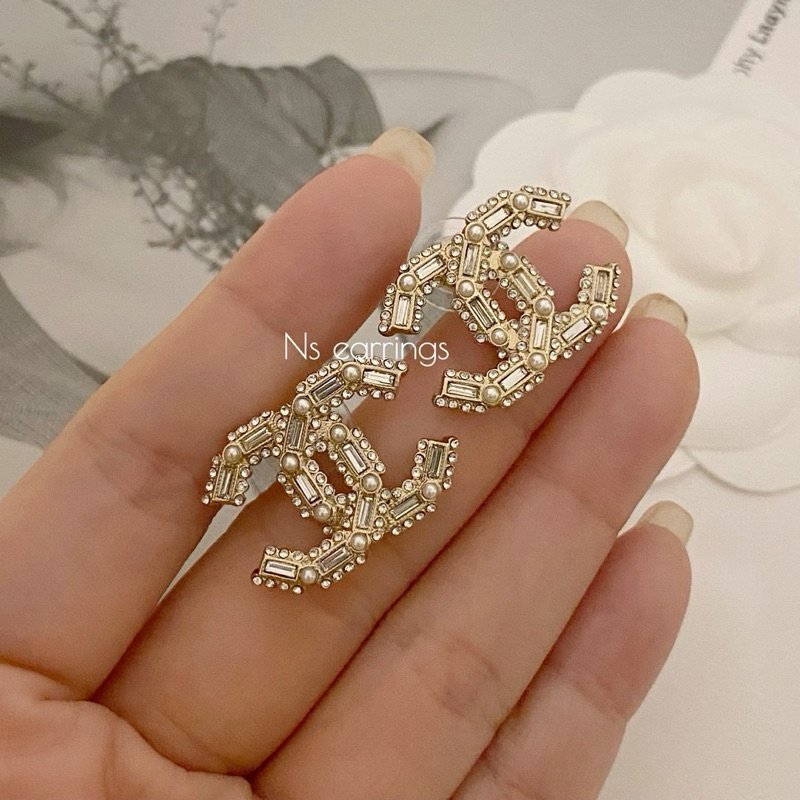 NS.EARRINGS | CN36 - ต่างหู CC ลูกปัดมุกและคริสตัล