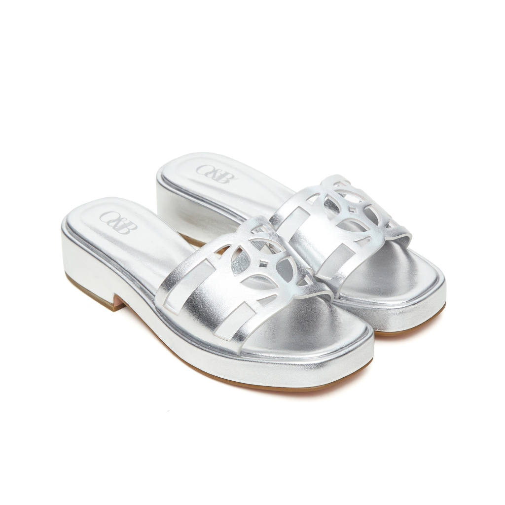 O&B รองเท้าหนังแพะส้น 1.5 นิ้ว รุ่น OANDB PLATFORM SANDALS IN SPOTLIGHT SILVER-11210SG00280F_U4SIMT