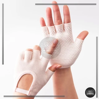 [จัดส่งที่รวดเร็ว] ถุงมือพิลาทิส Pilates Gloves ถุงมือกันลื่น ถุงมือโยคะ